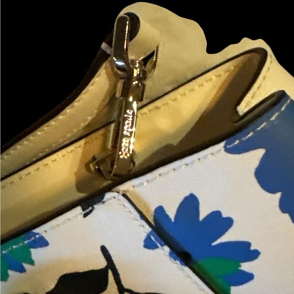 Kate Spade Rare Find Satchel (zipper closure) and Shoulder or Crossbody Bag. - Picture 11 of 16